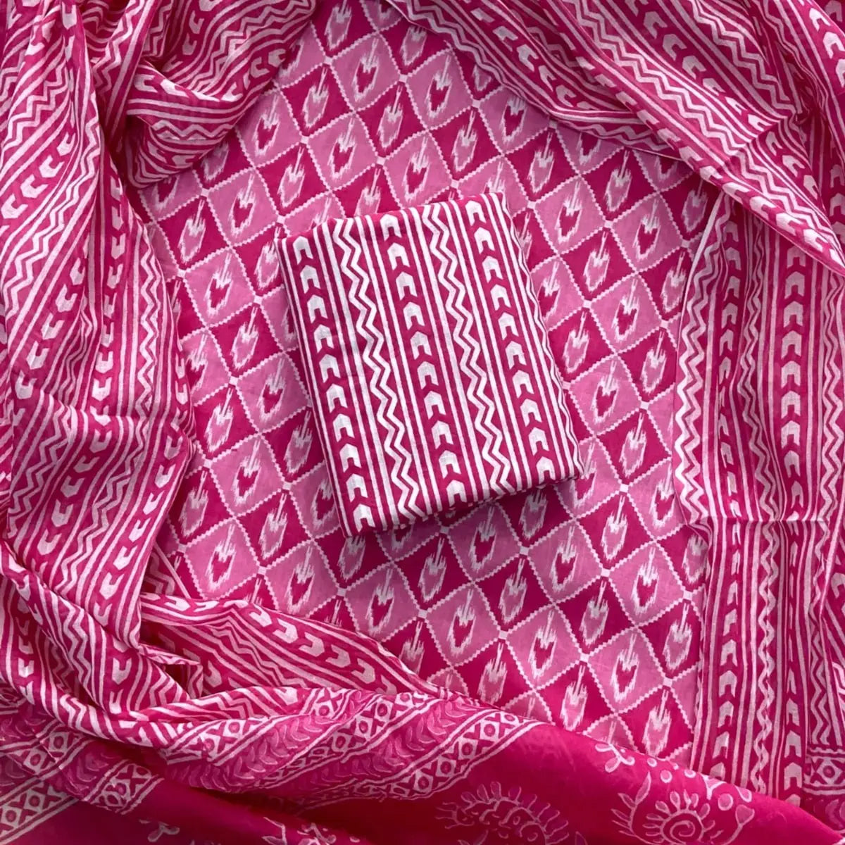 HANDBLOCK COTTON SUIT PINK WITH WHITE