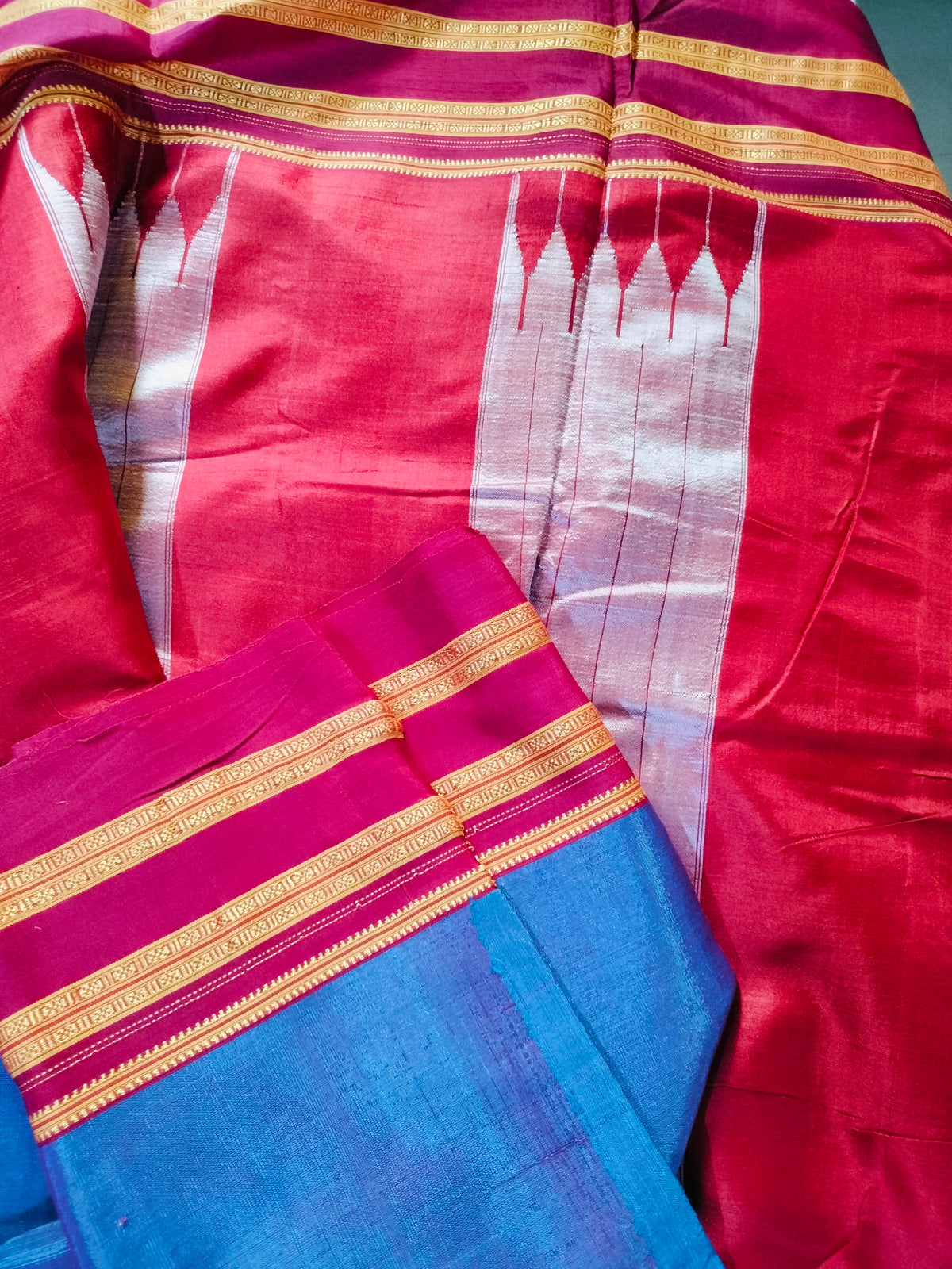 Ilkal Satin Silk Saree - dual tone Blue