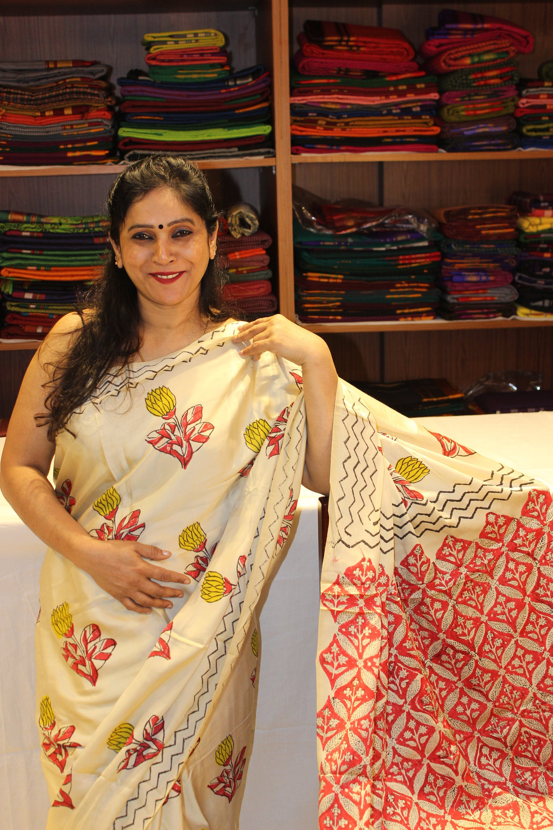 Rediscover the Elegance of Handcrafted Sarees – Ilkal, Ajrakh, Gicha Silk & More at Gruhini Silks, Sanjaynagar, Bangalore
