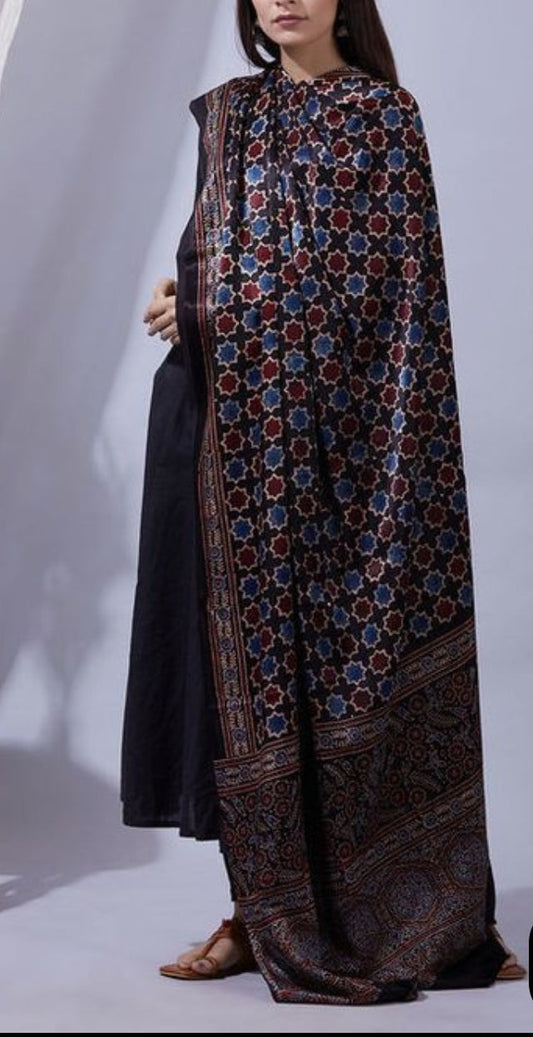 Can You Wear an Ajrakh Modal Silk Dupatta to the Office?