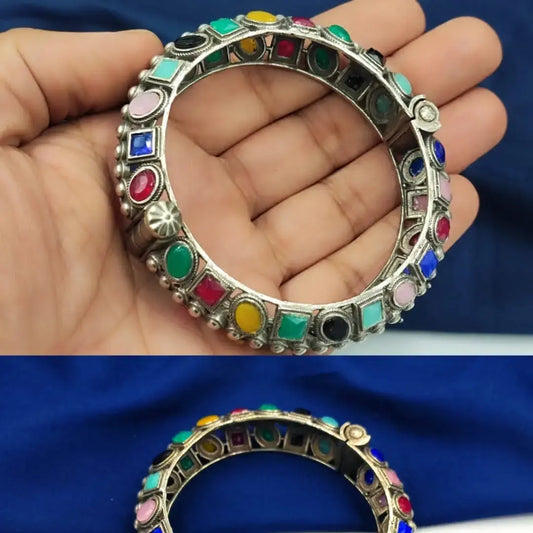 SILVER LOOKALIKE BRASS BANGLE