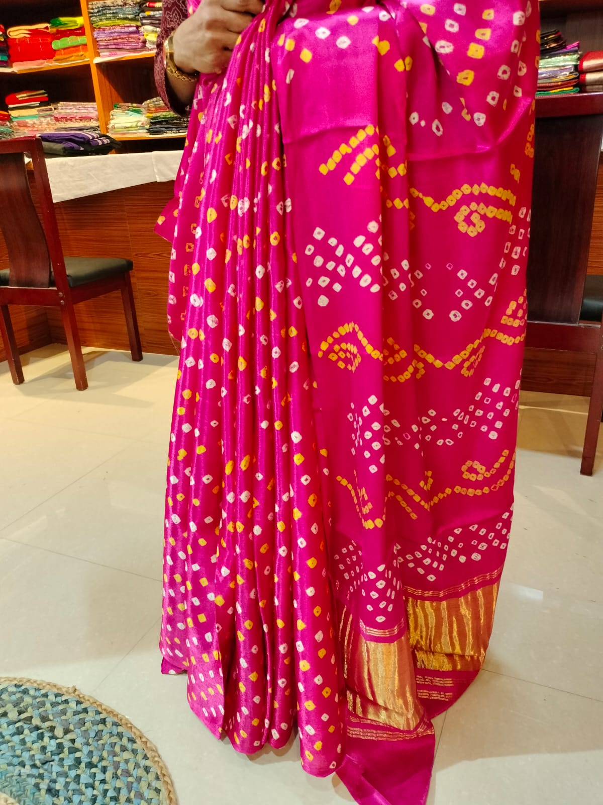 Bandhej modal silk pink