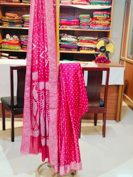 Bandhej Modal Lakhnavi Saree Pink