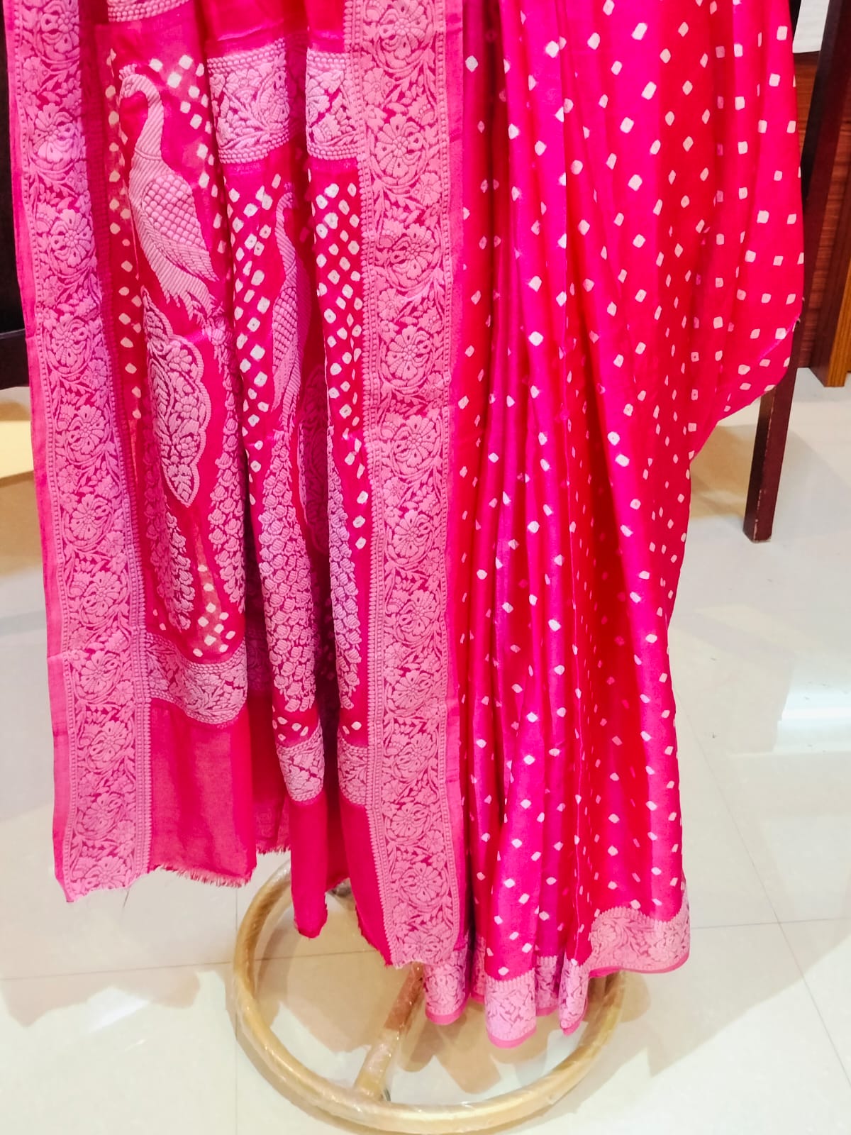 Bandhej Modal Lakhnavi Saree Pink