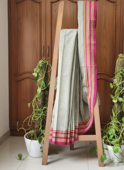 Anchu Patteda Gometini Cream with Blue