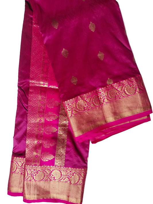 Silk Saree with a Beautiful Butta / Elegant  Pallu