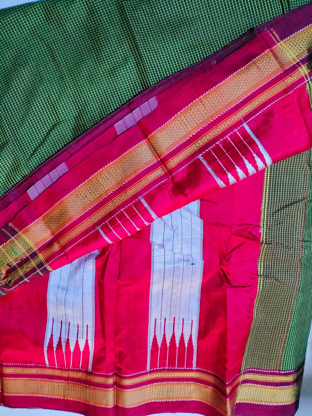 Pure Chikki Paras Saree with Pure silk Pallu - Green